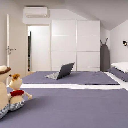 House Niko - Zf Hvar Lejlighed